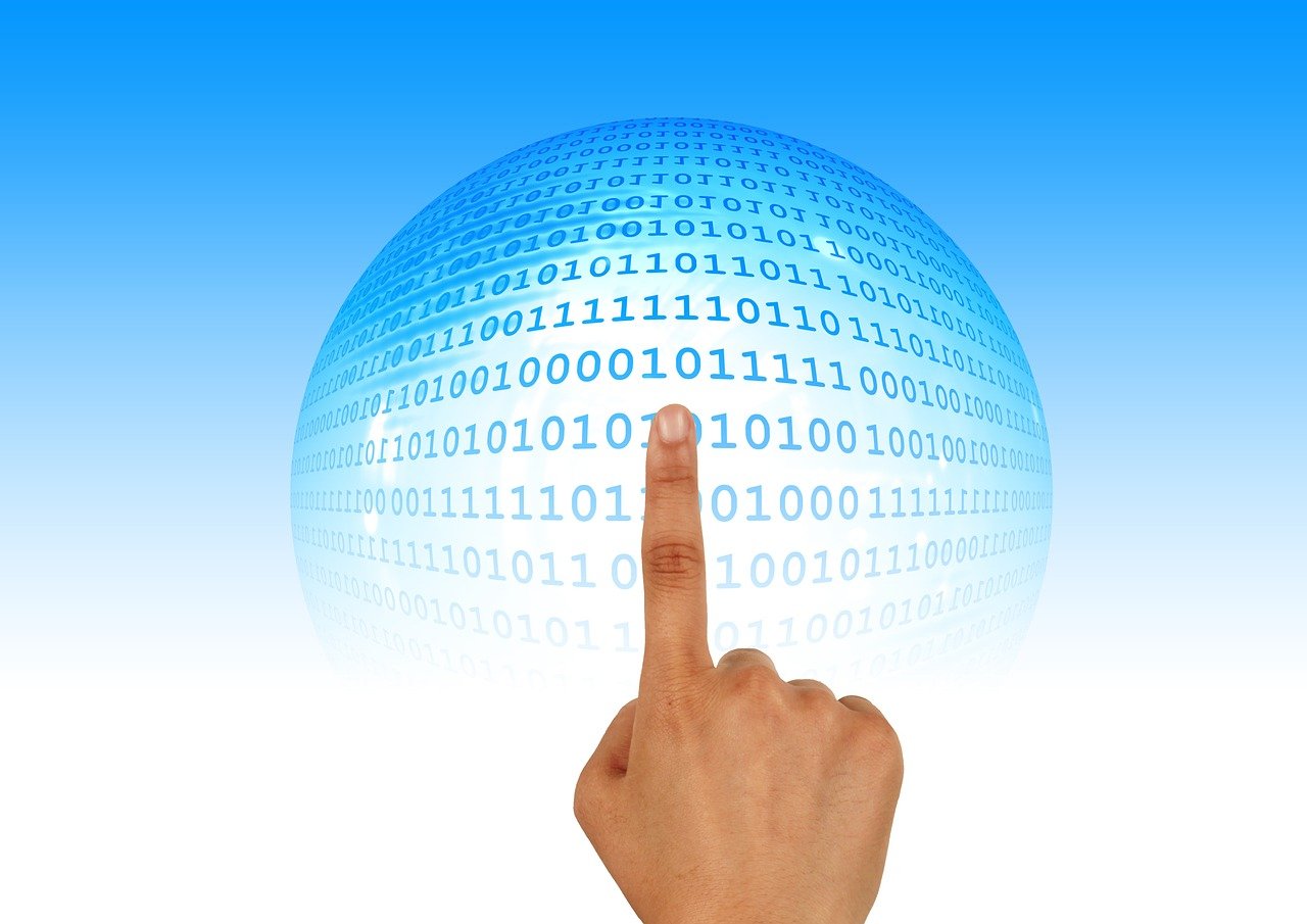 新澳2024正版免费资料,实证研究深入解析数据_桌面版本TT4127.7737B