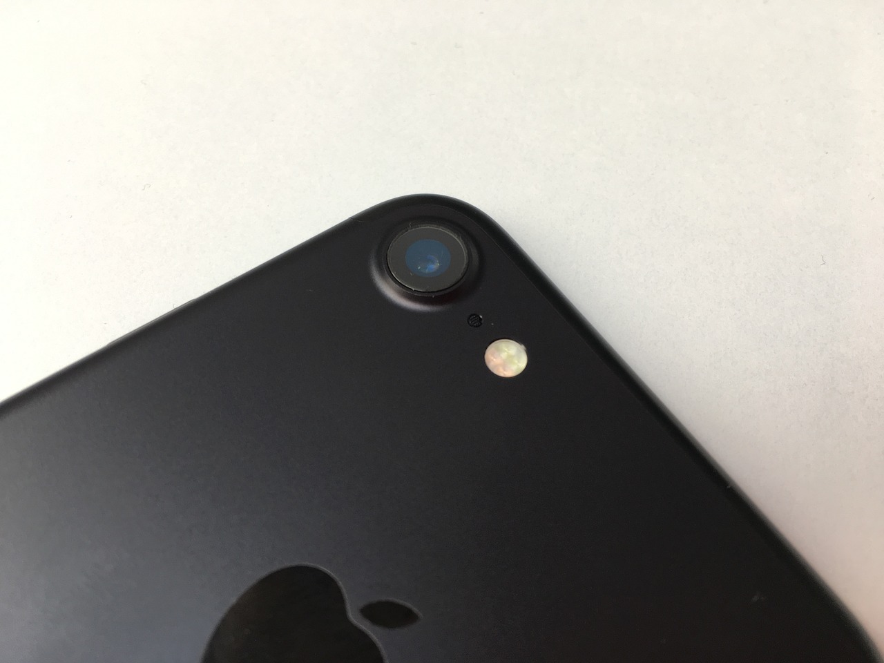 四月苹果新品发布，iPhone 15系列全面速览